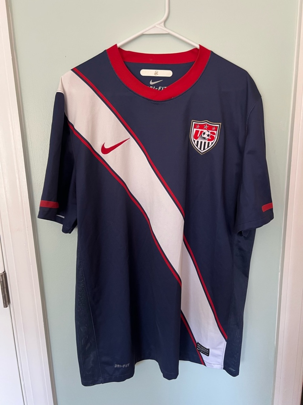 Nike Team USA Men’s XL authentic USMNT Soccer Jersey